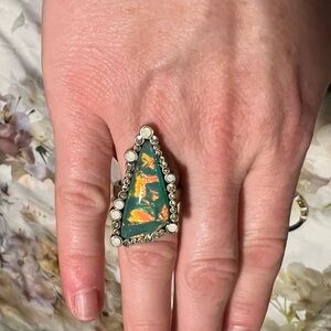 Boutique Abalone Paua Shell Ring with Rhinestone details. Gold tone, size 7?